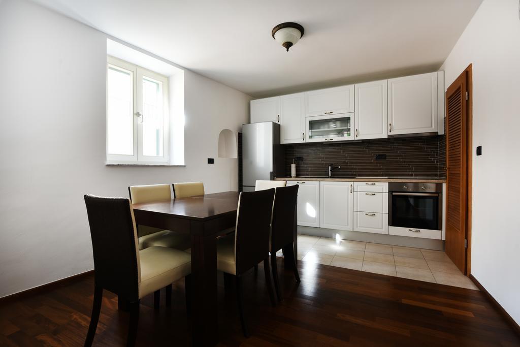Apartments Kokolo Šibenik Rum bild